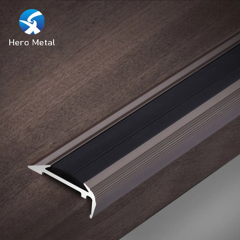 Fleksibilni gumeni otvor za stepenice